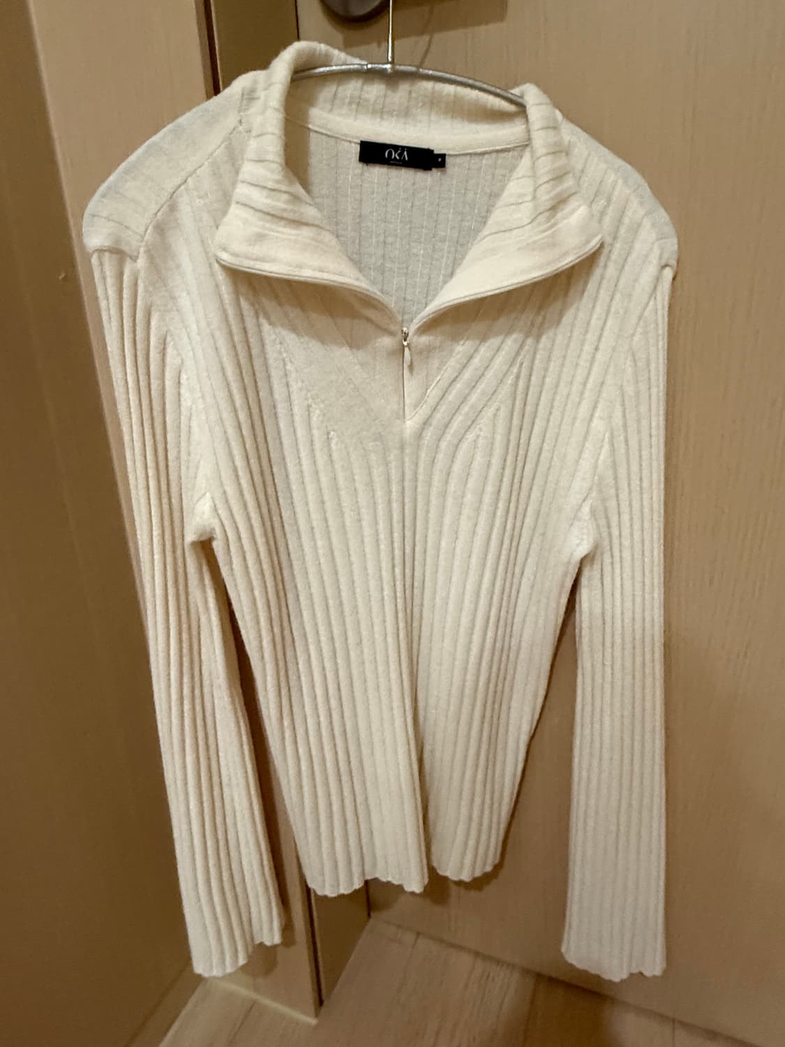 ostkaka 오스트카카 미케 하프 집업 울니트 크림 상품이미지4