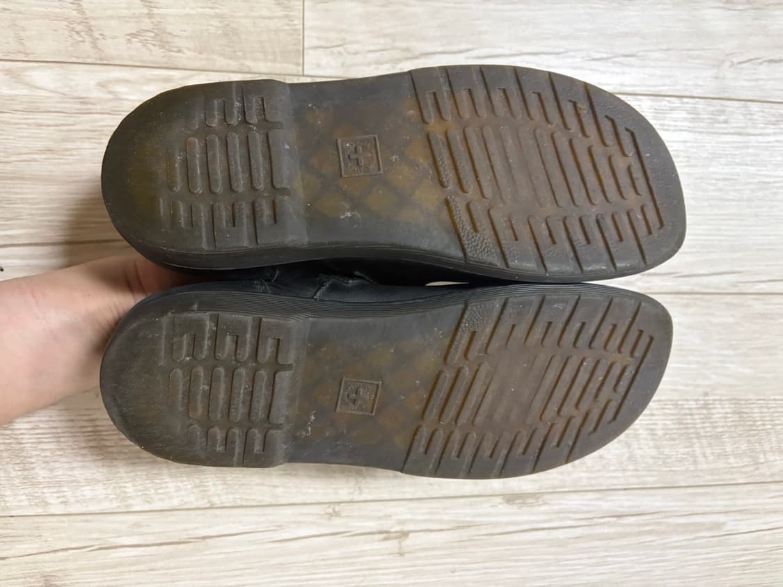 닥터마틴 패트리샤 블랙 230 상품이미지6