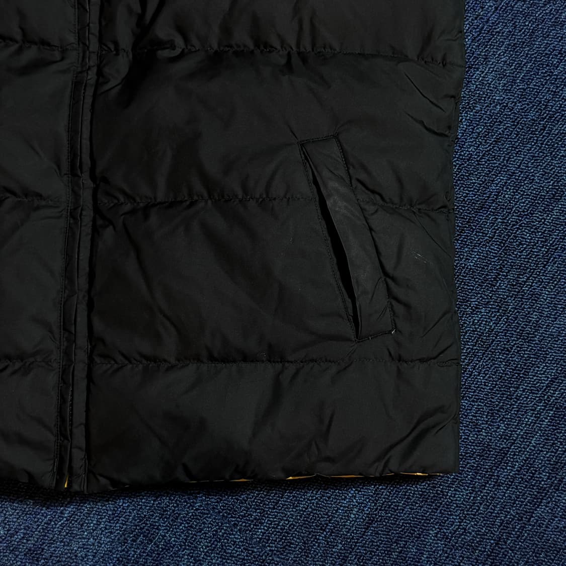 폴로 랄프로렌 블랙/옐로우 리버시블 패딩 조끼 상품이미지3