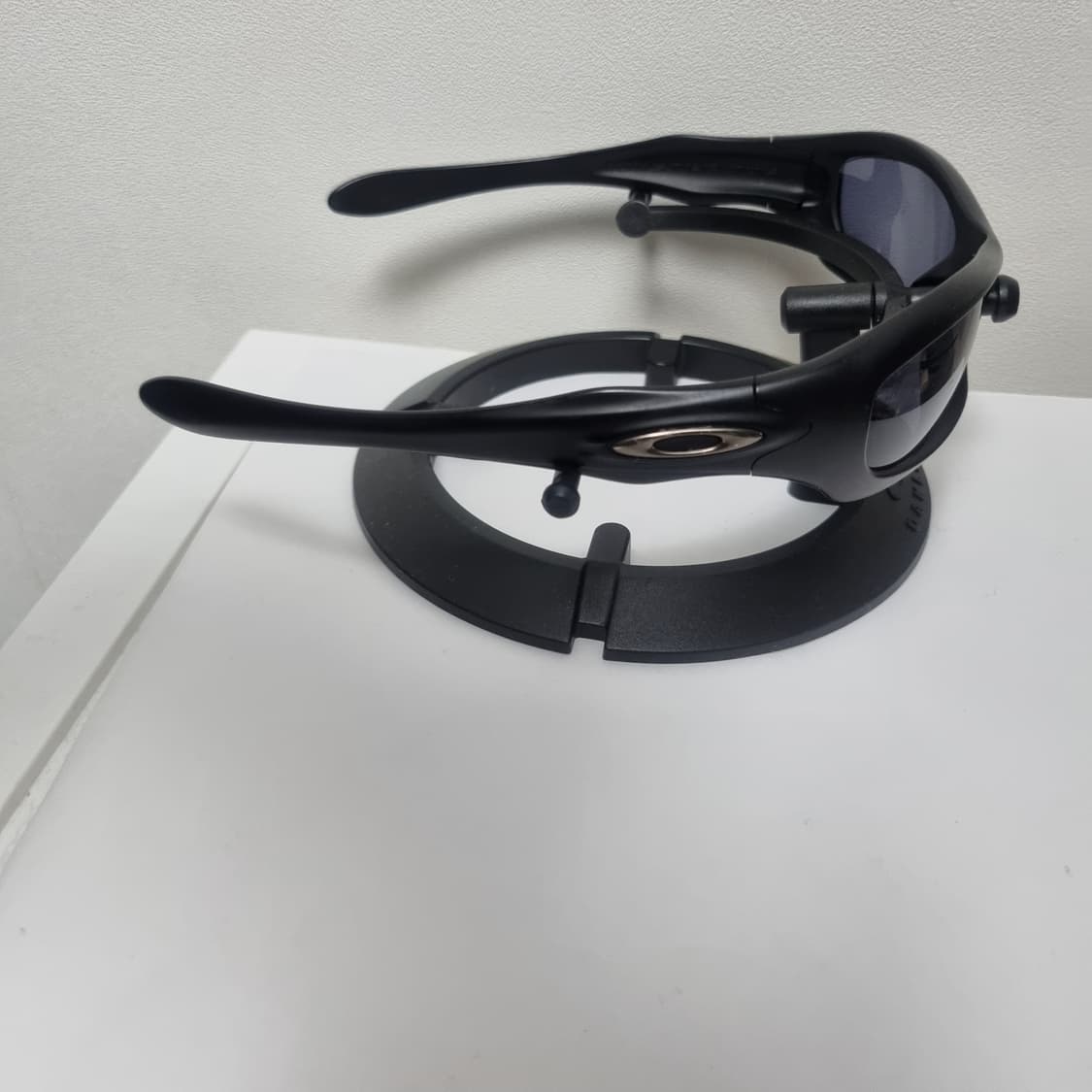 오클리 몬스터독 매트블랙  상품이미지5