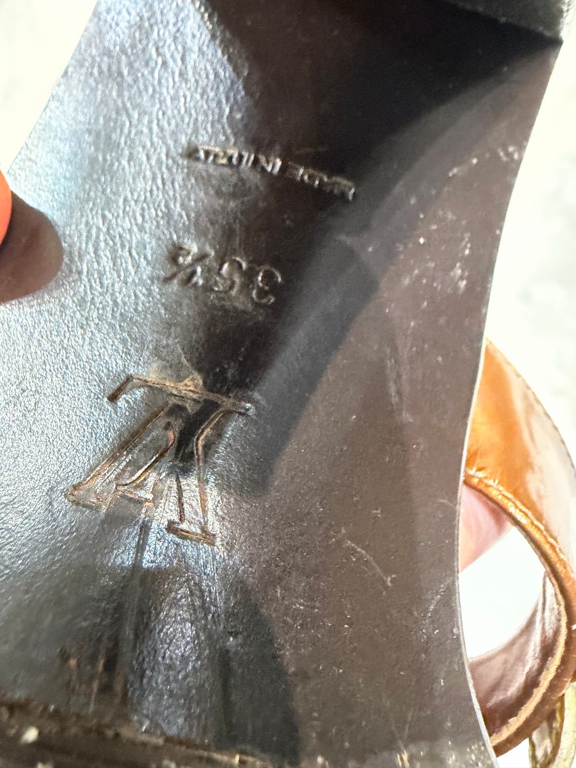 루이비통 플라워 장식 브라운 샌들 상품이미지4