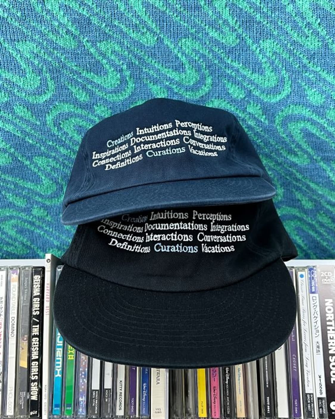 Creations and Curations 5 패널 캡 네이비 상품이미지3