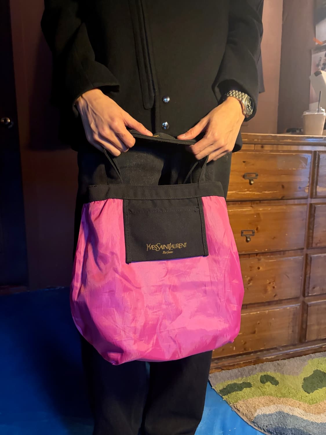 YVES SAINT LAURENT REVERSIBLE TOTE BAG 상품이미지1