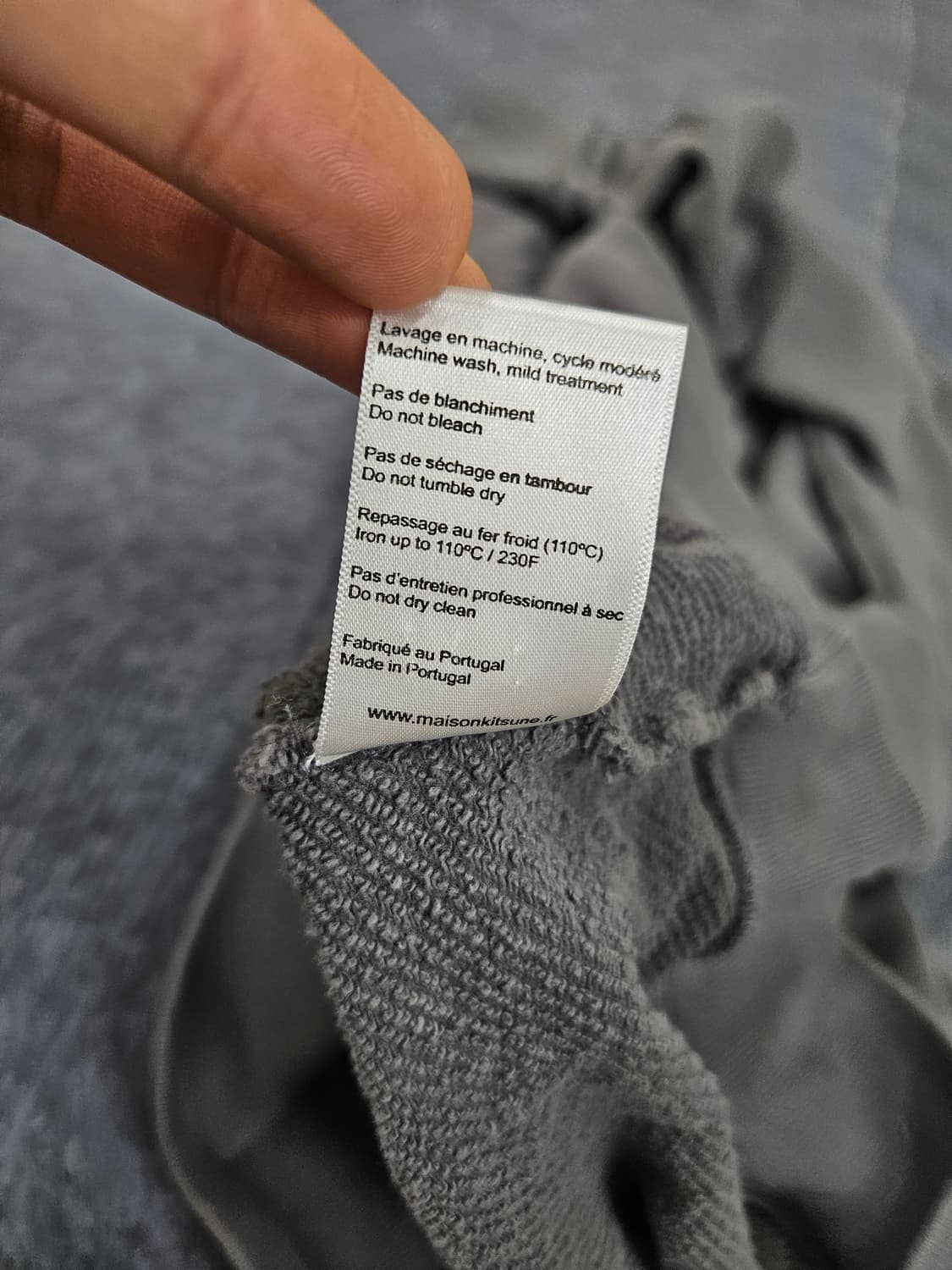 메종키츠네 폭스 헤드 패치 맨투맨 급처 상품이미지5