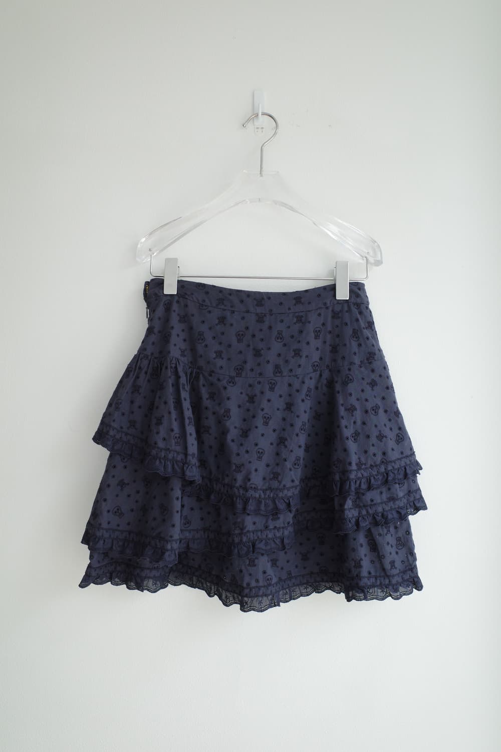 Skull Eyelet cancan skirt is 상품이미지9