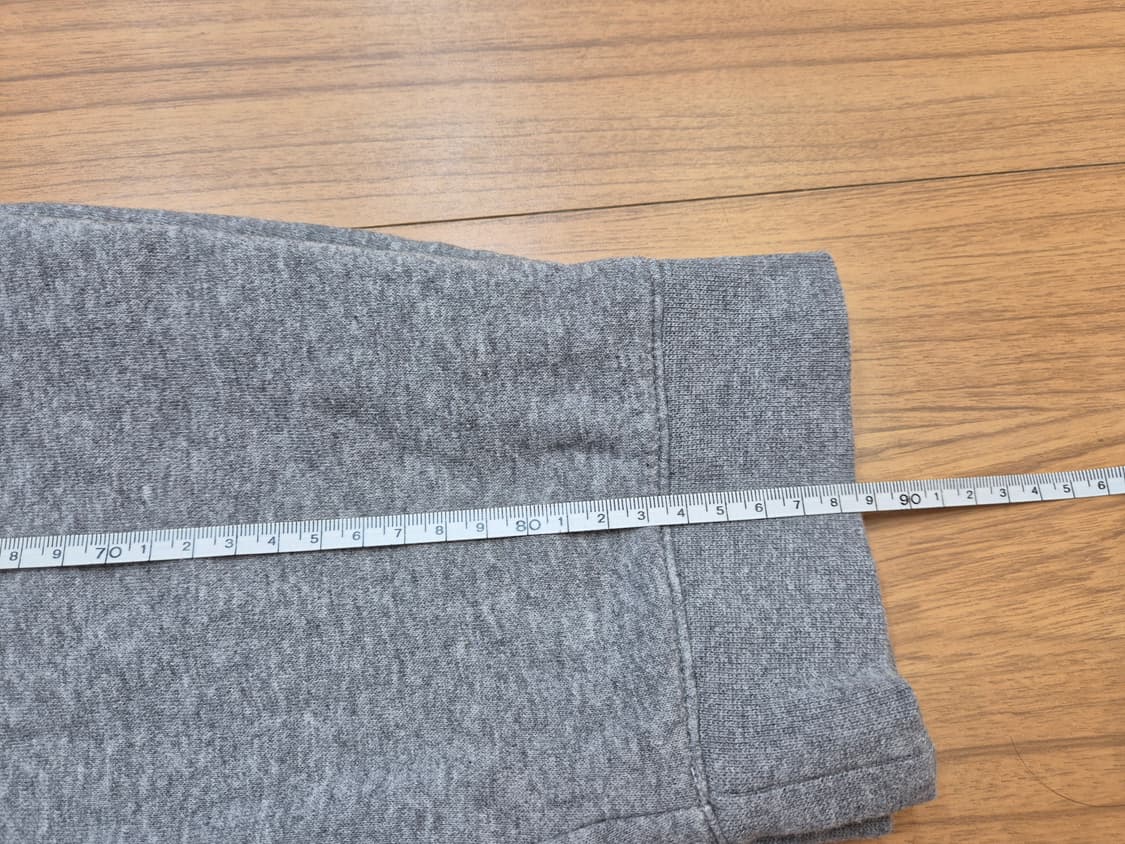 나이키 회색 트레이닝 바지 XL사이즈 판매합니다. 면 80%에 폴리에스터 상품이미지3