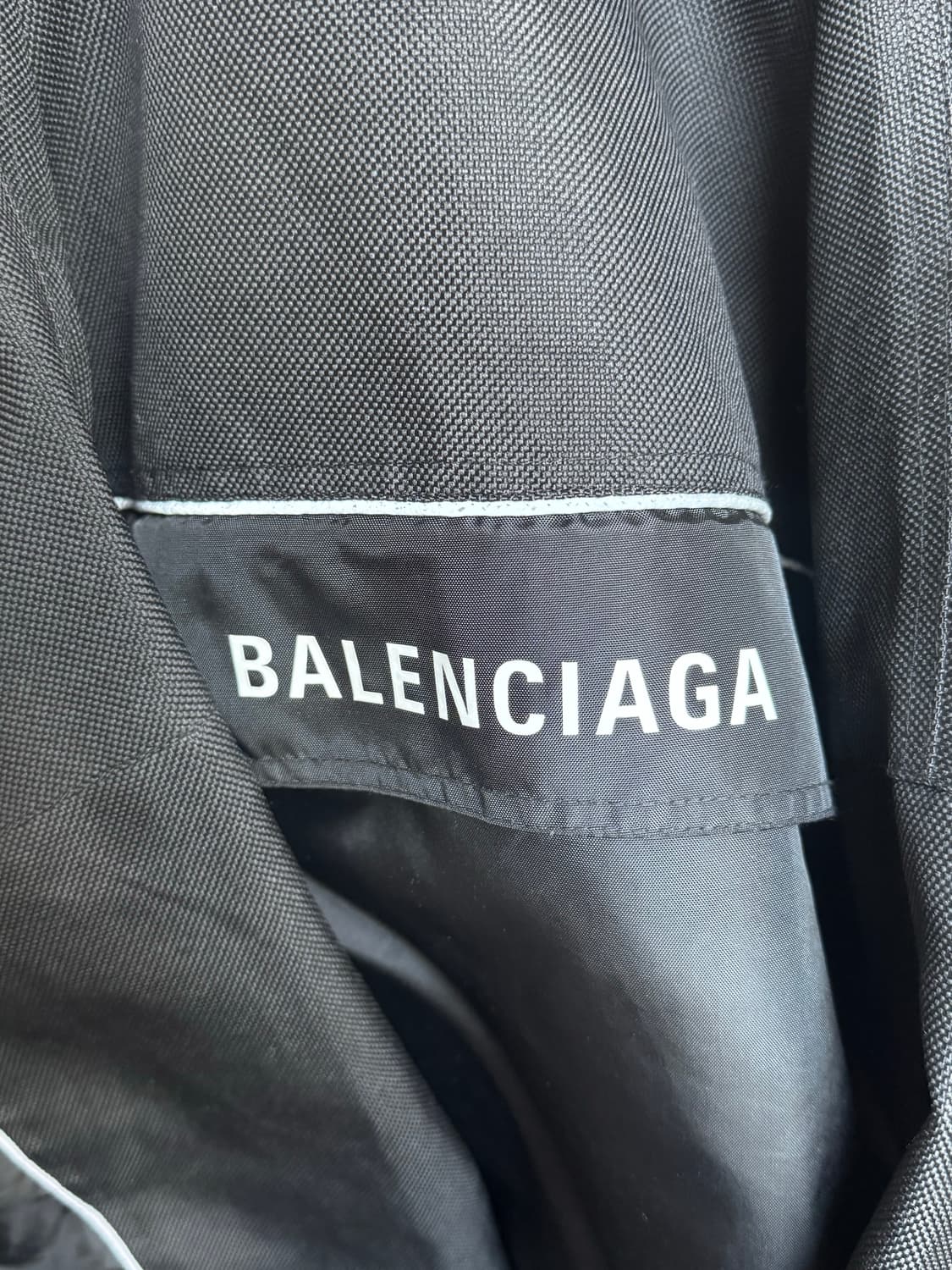 발렌시아가 남성 하프 반집업 윈드브레이커 트랙 아노락 자켓 블랙 44 상품이미지5