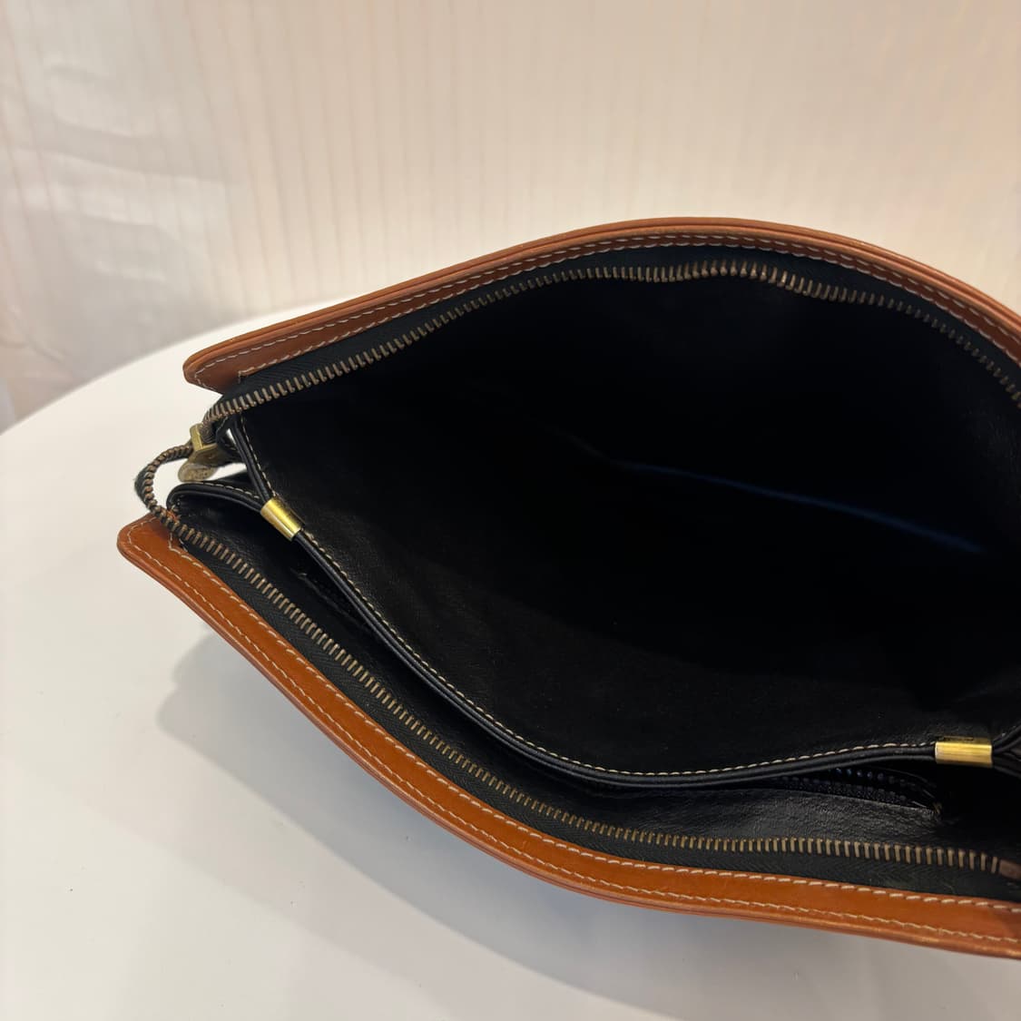 정품 올드 셀린느 클러치백     상품이미지8