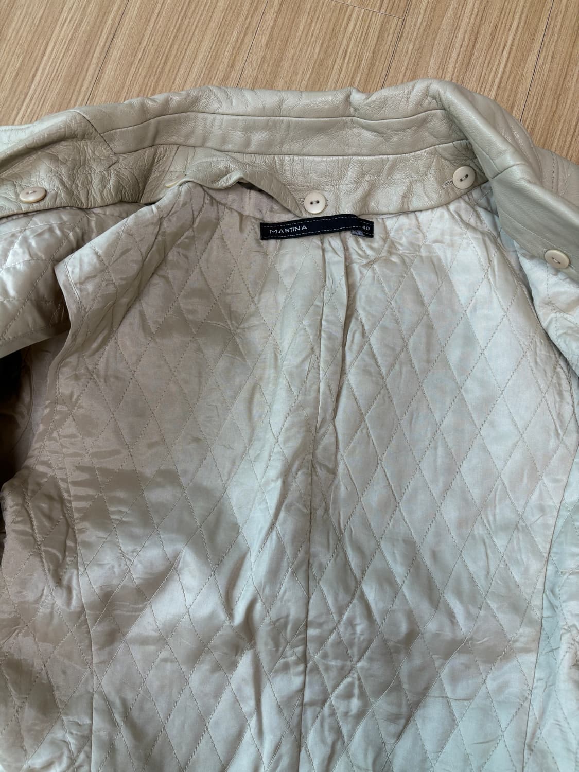 Mastina 램스킨 아이보리 원버튼 레더자켓 상품이미지5