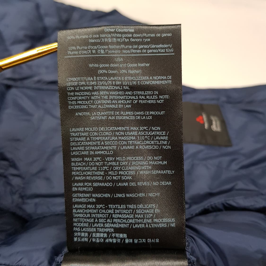 PEUTEREY 구스다운 경량 패딩 베스트 IT 44사이즈 상품이미지7