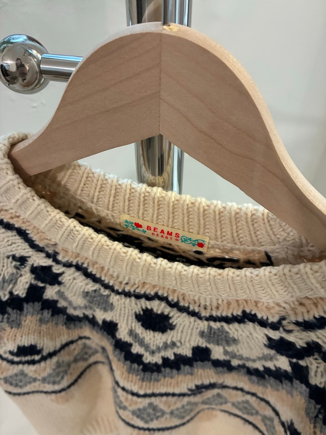 빔즈 하트 아가일 니트 상품이미지5