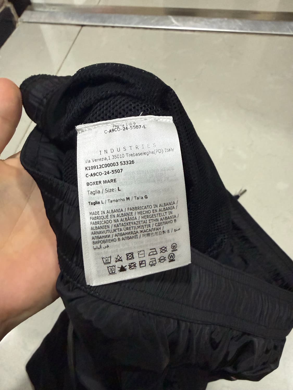 [당일출고,L사이즈] 25년식 몽클레어 스윔팬츠 반바지 상품이미지5