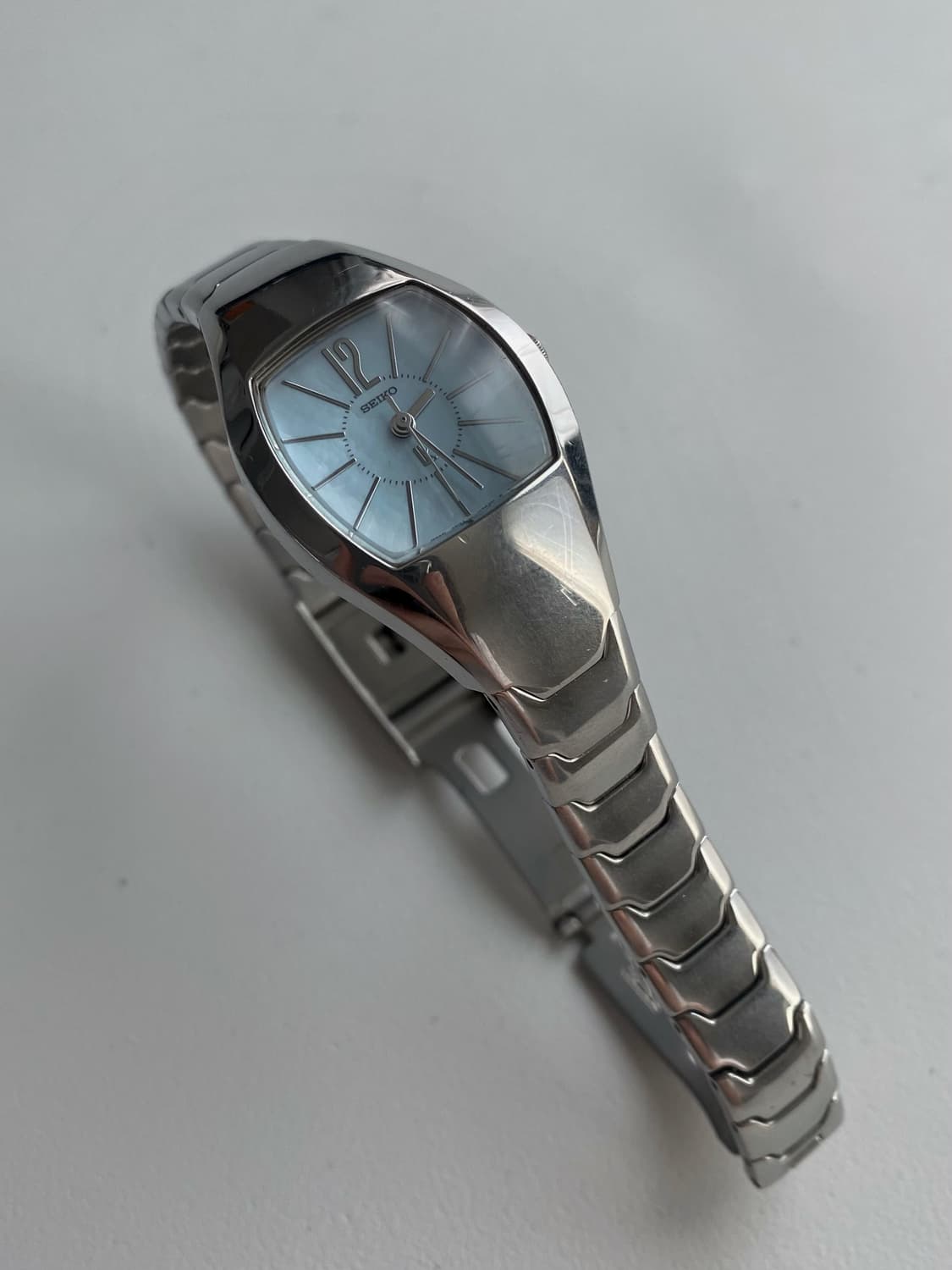 Seiko 세이코 쉘 실버 사파이어 레이디스 상품이미지1