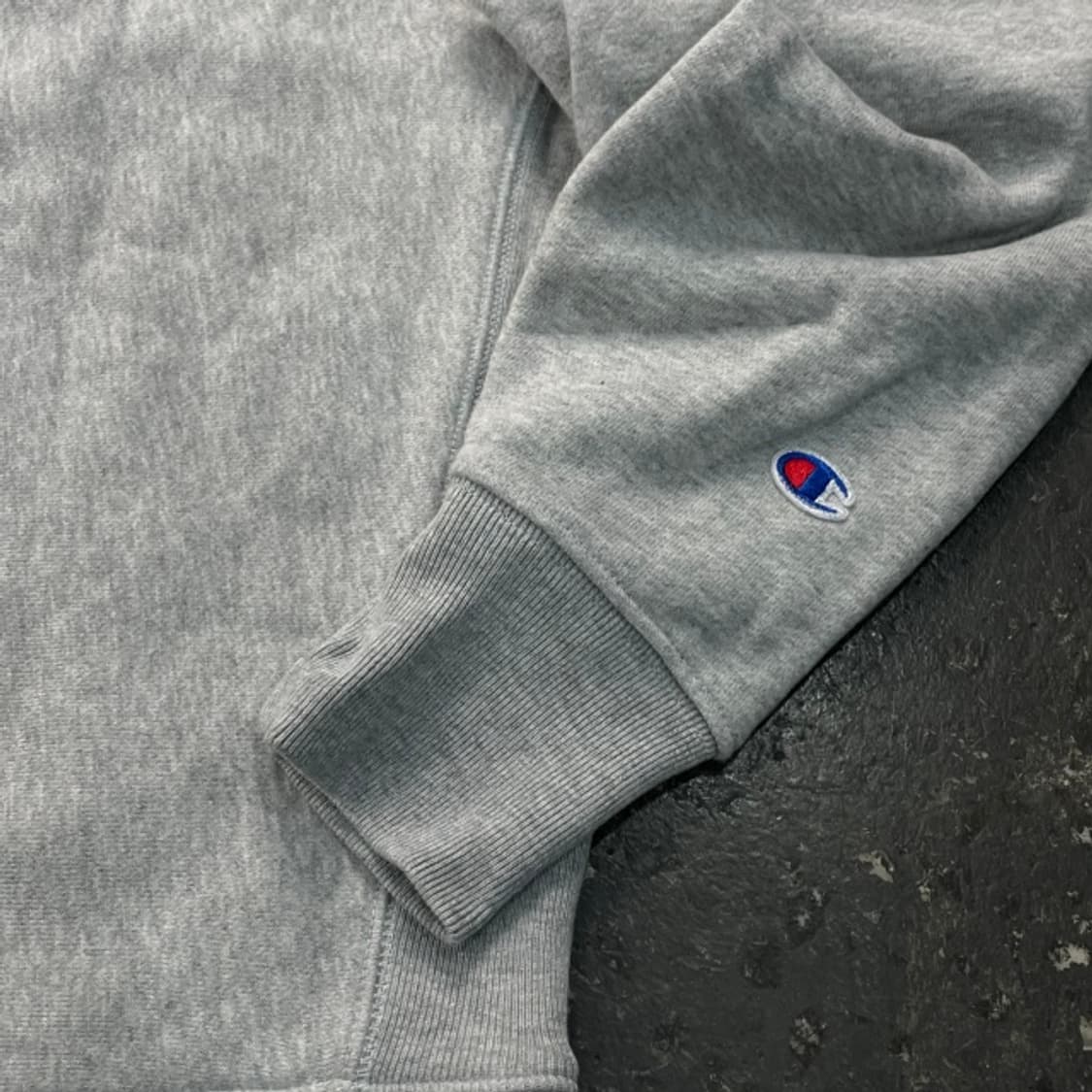 100 챔피언 리버스위브 풀오버 반집업 맨투맨 상품이미지4