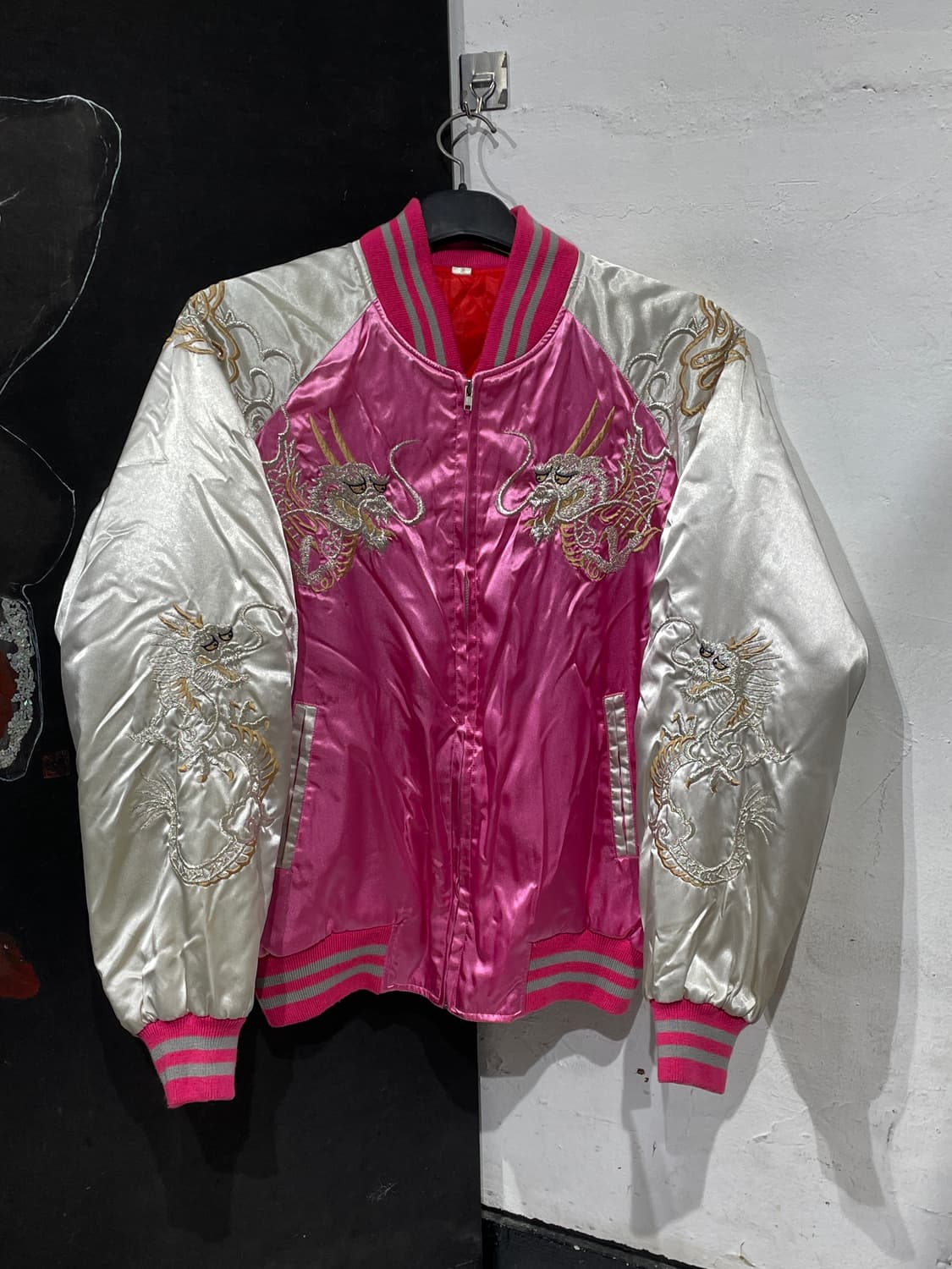 JPN 일본빈티지 핑크 대장급 용 자수 스카잔 빅로고 스카쟌 상품이미지4