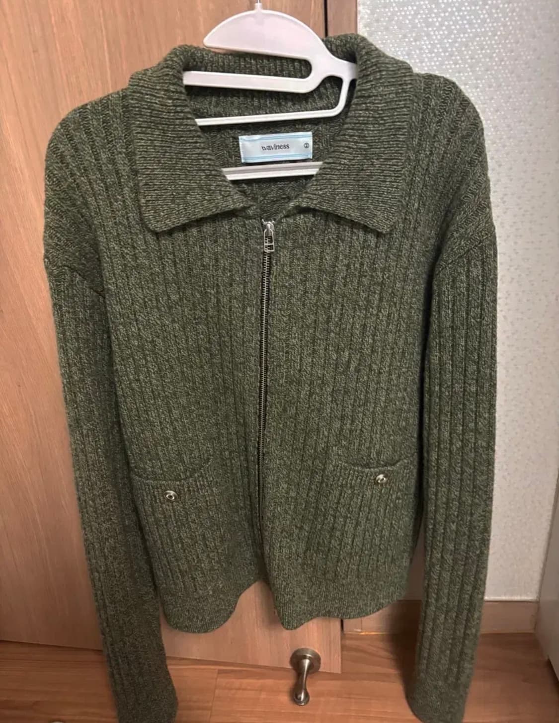 웨이비니스 카라 니트집업  상품이미지1