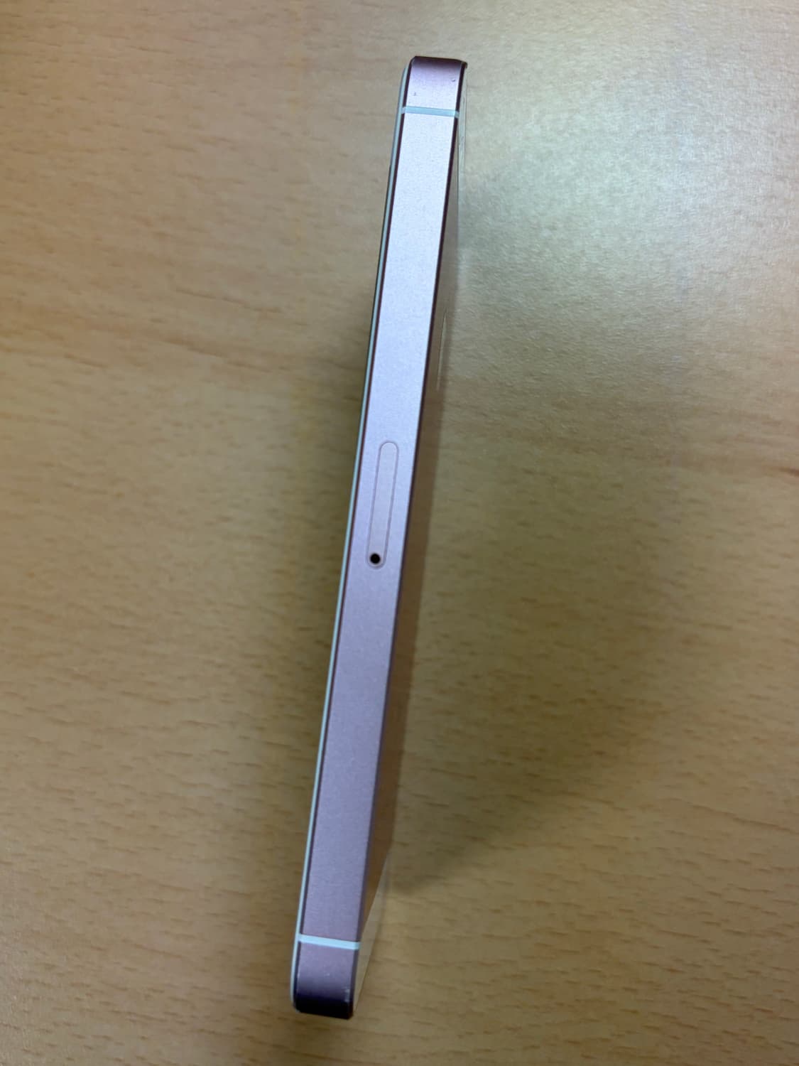 아이폰 se1 로즈골드 32기가 배터리 효율 100 상품이미지4