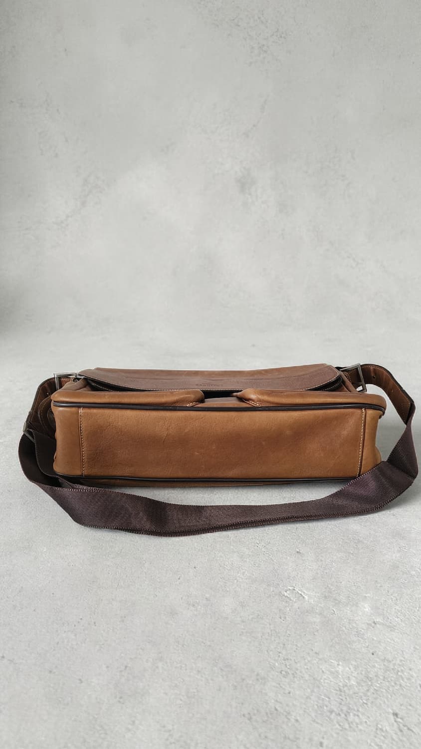 에스콰이어 빈티지 통가죽 크로스백 상품이미지3