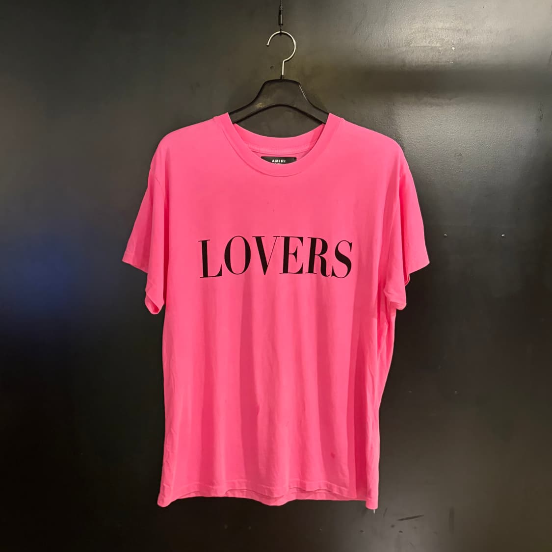 아미리 러버스 로고 반팔티 상품이미지1
