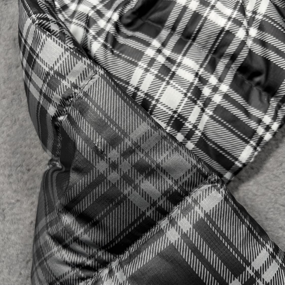 나이키 ACG 체크패턴 투웨이 구스다운 경량패딩 상품이미지5