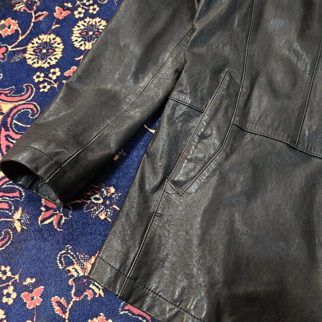 까르뜨블랑슈 20fw 램스킨 버튼 집업 자켓 110size 상품이미지3