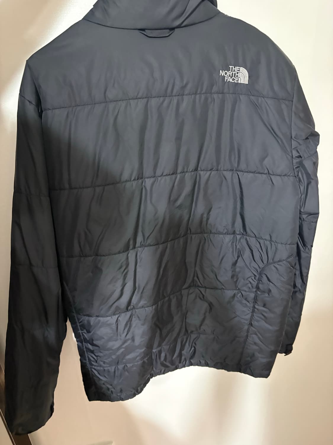 노스페이스 경량 패딩 상품이미지2