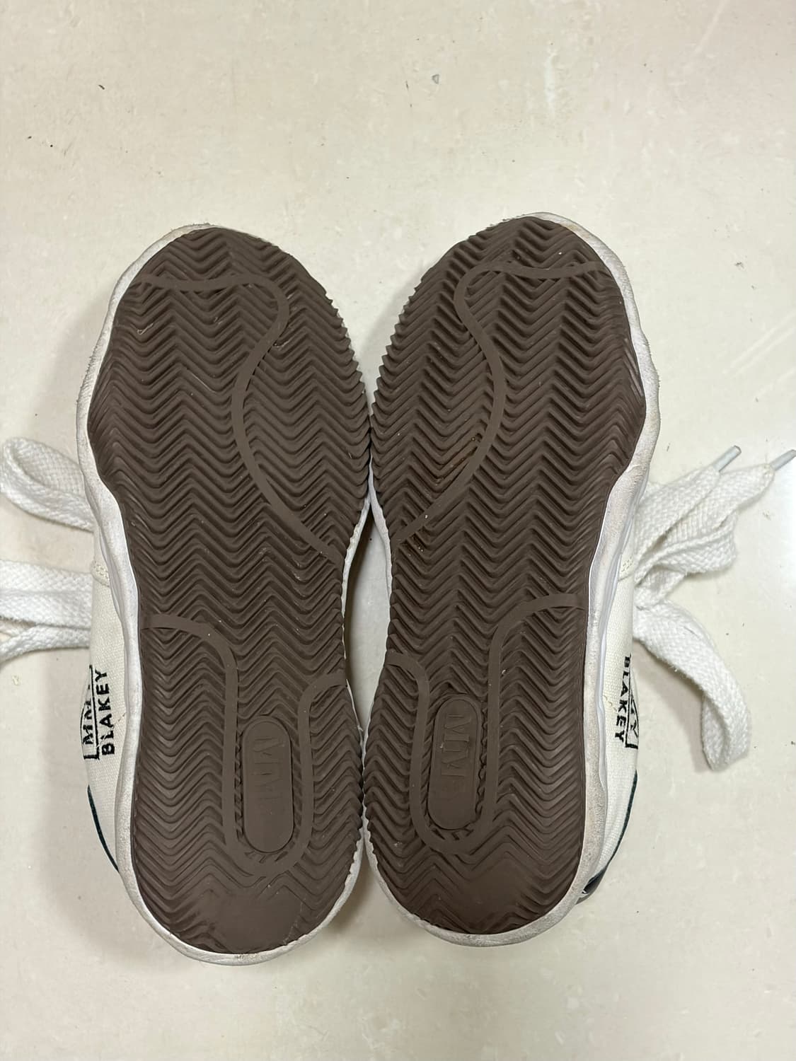 미하라야스히로 블레이키 40 og솔 캔버스 상품이미지3