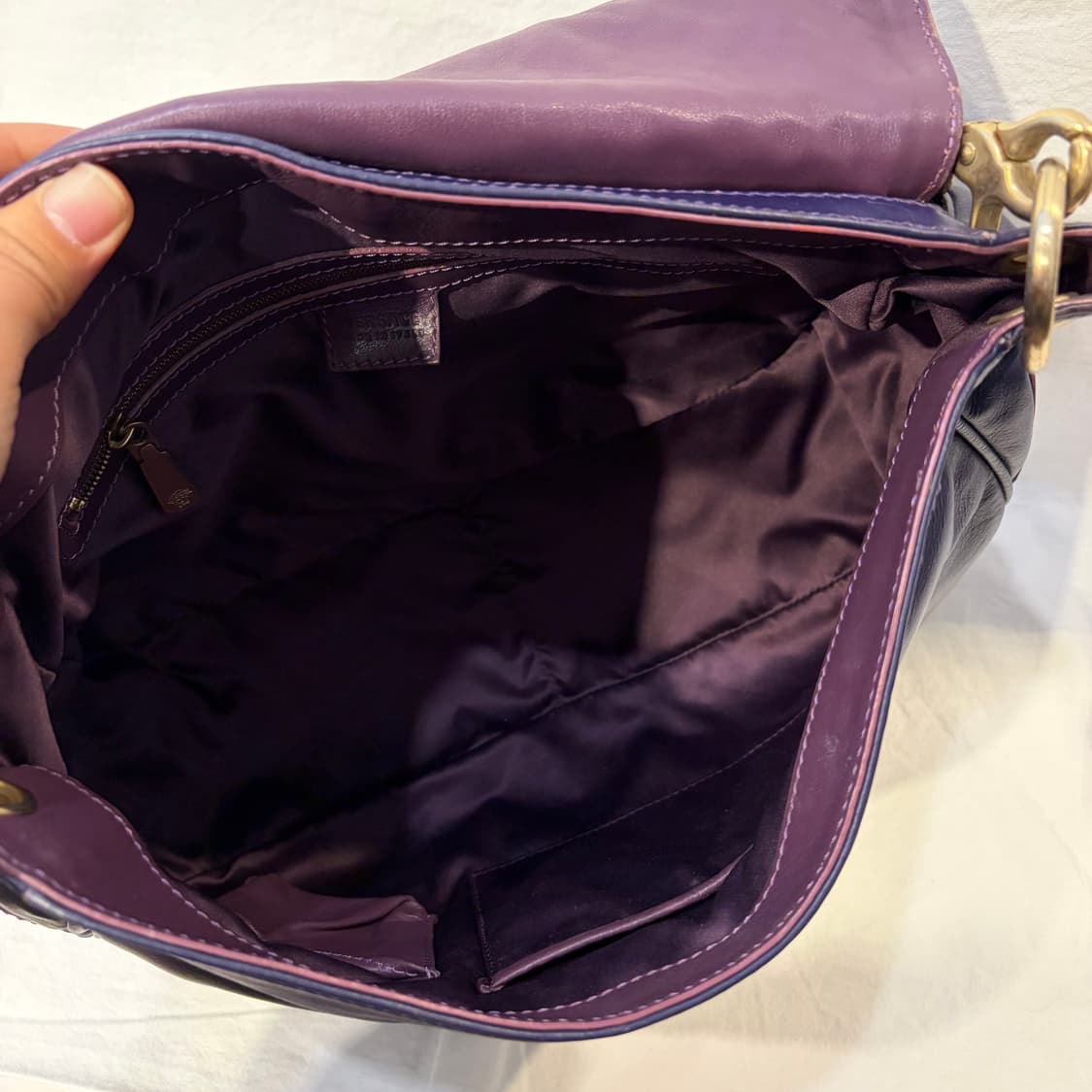 베르사체 메두사 엠보싱 숄더백 가방 상품이미지4