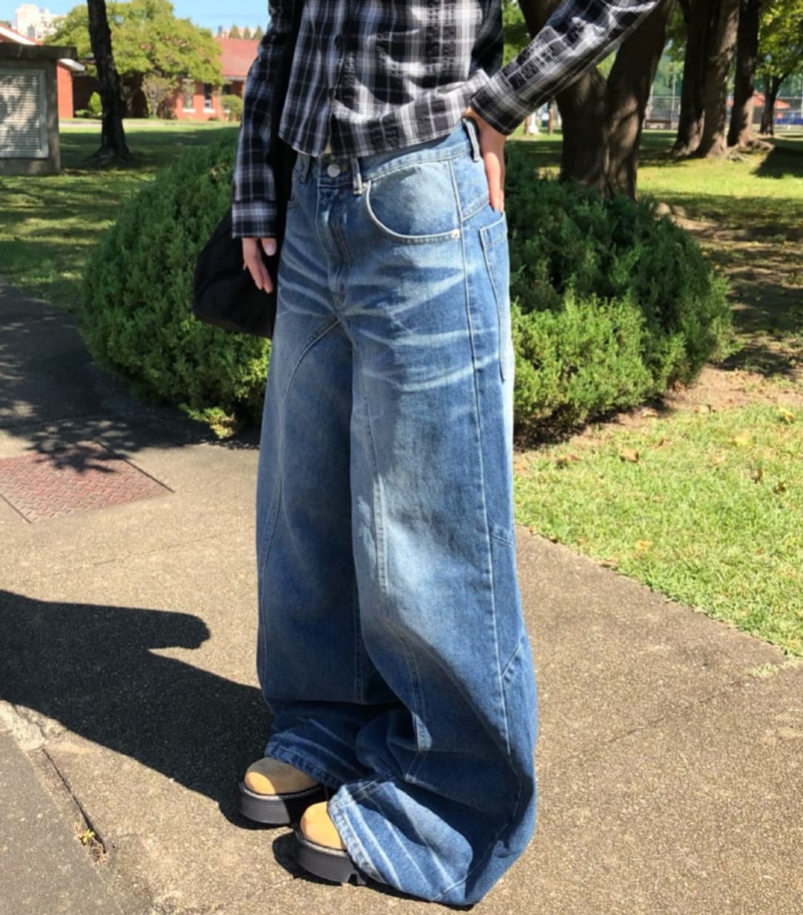 부츠컷 플레어 데님 상품이미지1