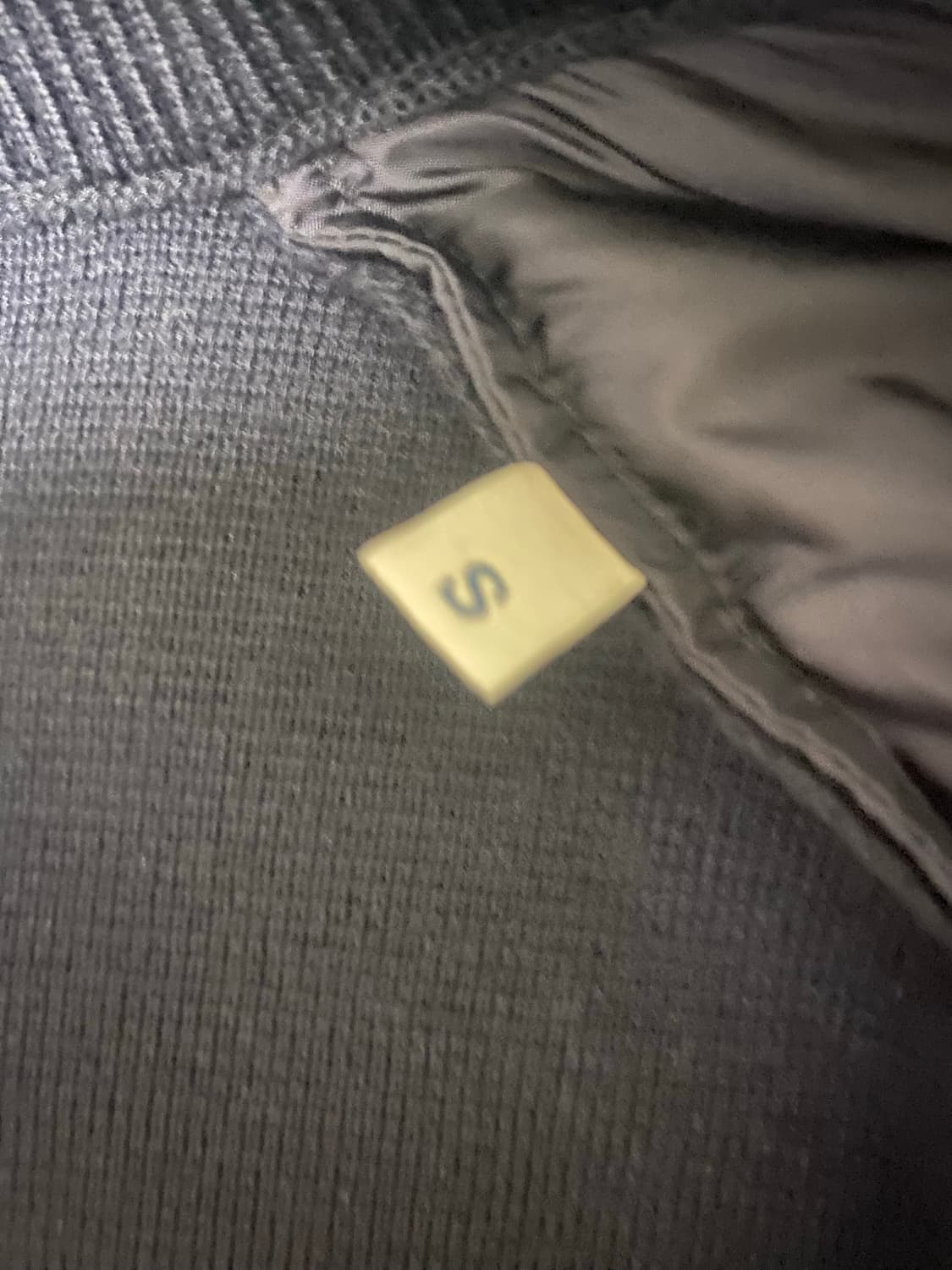 [정품] 새상품급 몽클레어 트리콧 니트패딩 S 상품이미지7