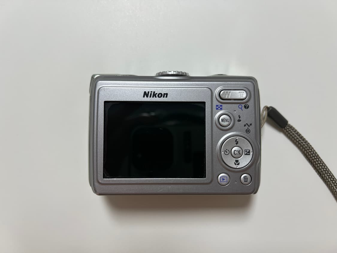 니콘 쿨픽스 P3(P4) 상품이미지2