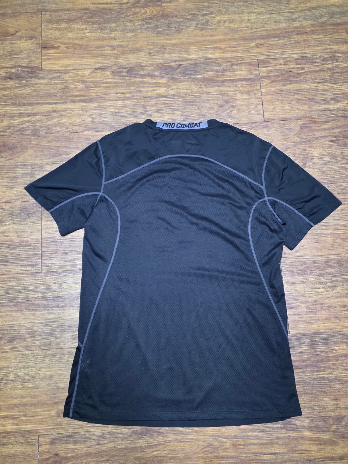 나이키 프로컴뱃 반팔 트레이닝탑  상품이미지6