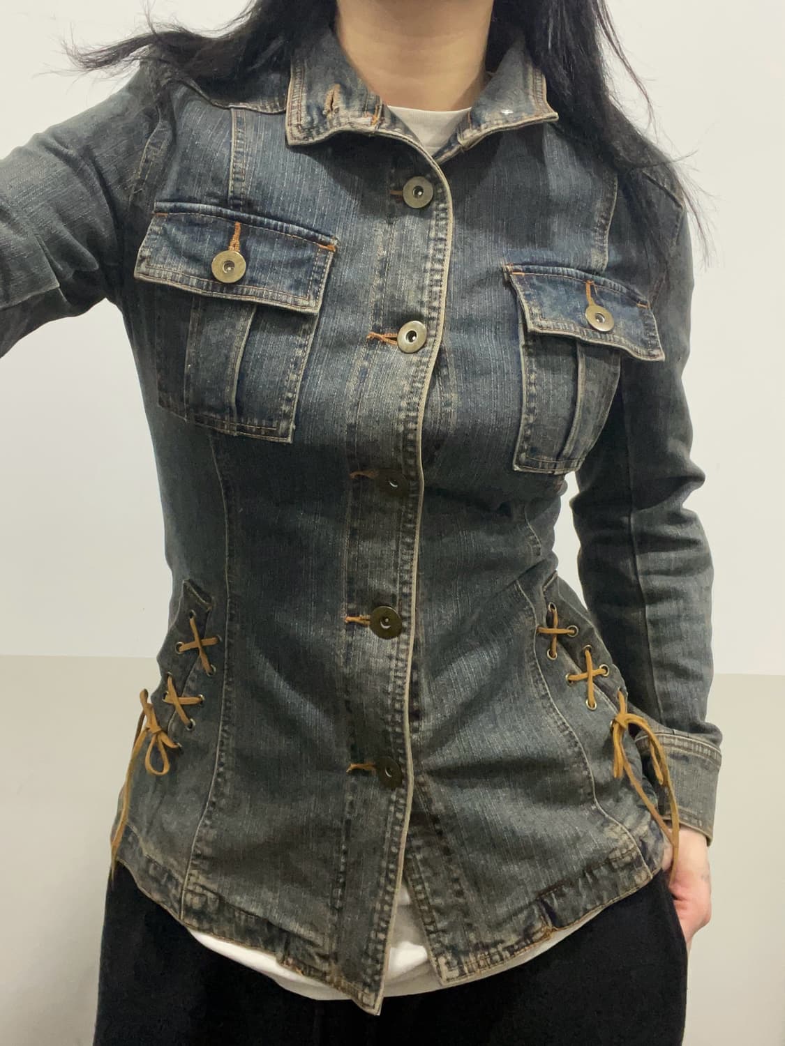 코르셋 레이스업 슬림 워싱 하이넥 데님 자켓 상품이미지1