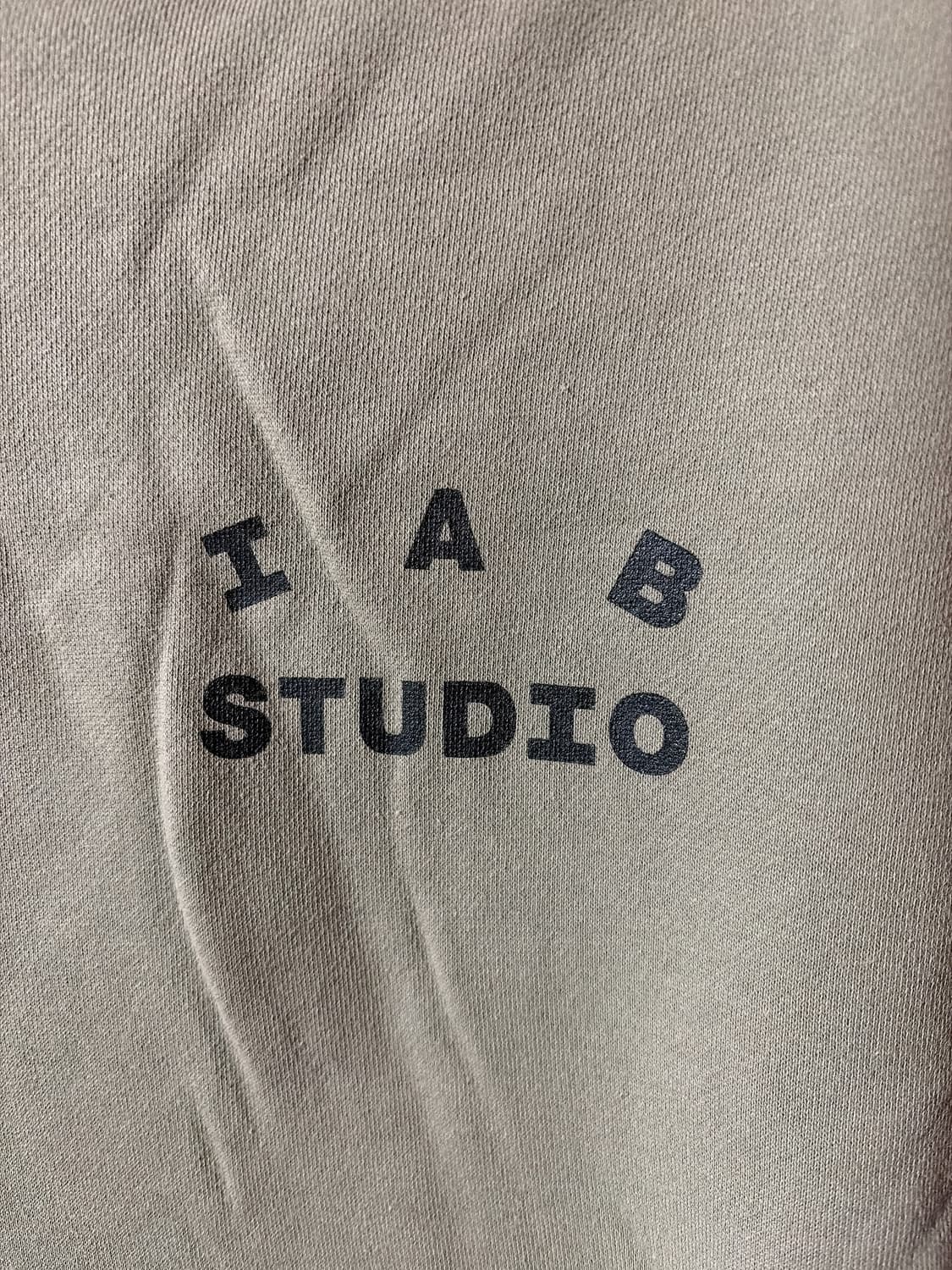 IAB studio 아이앱 스튜디오 후디 올리브 L 판매합니다 ! 상품이미지5