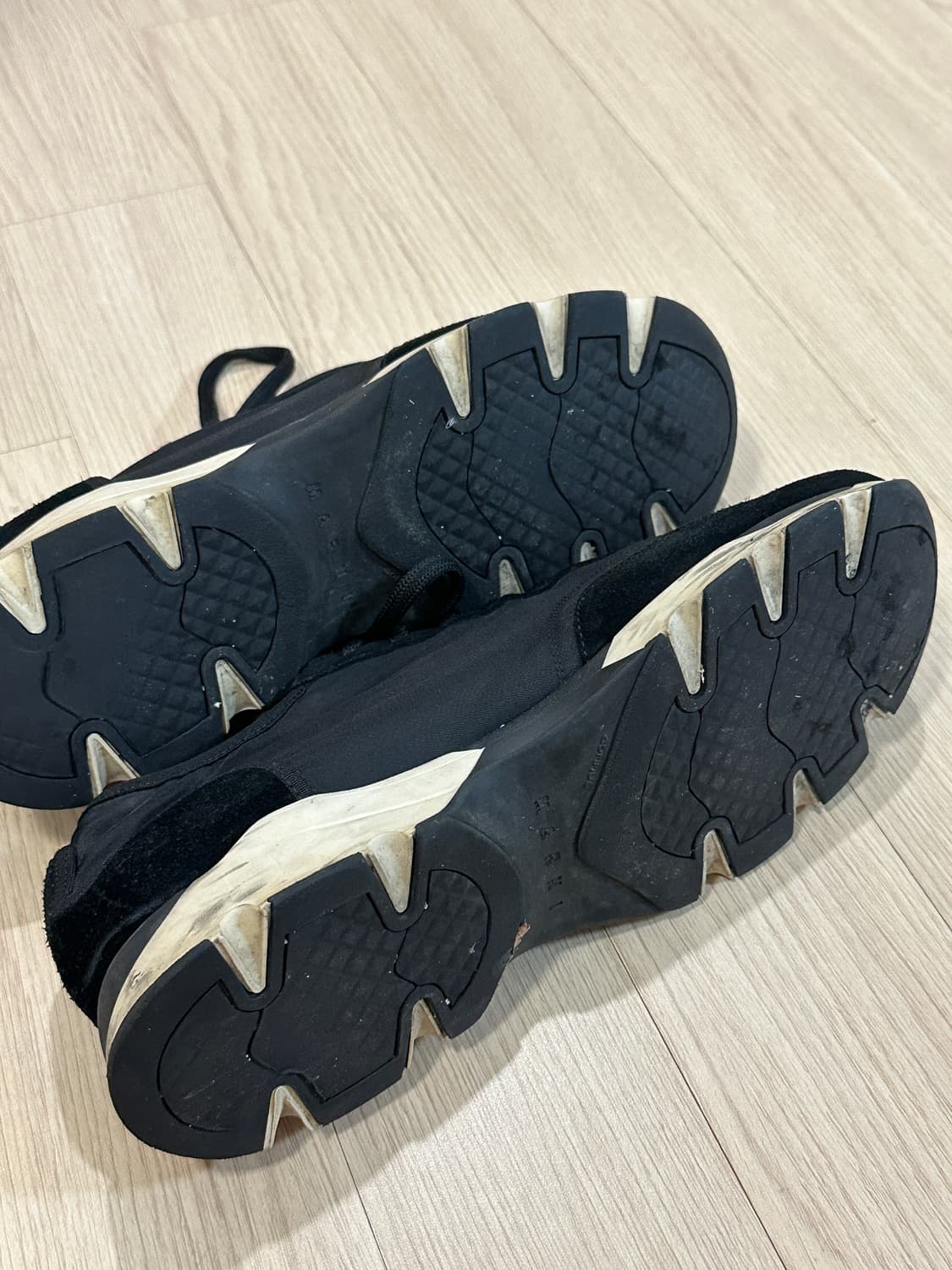 마르니 marni 스니커즈 eu42 270-275 상품이미지6