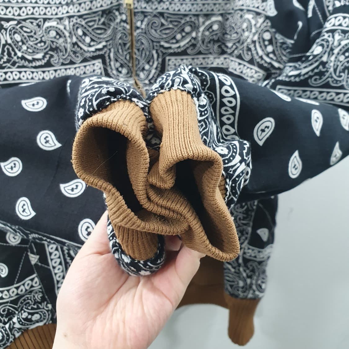 추XL-2XL 칼하트 남성 오버핏 빈티지 반다나 페이즐리 후드 자켓 상품이미지7