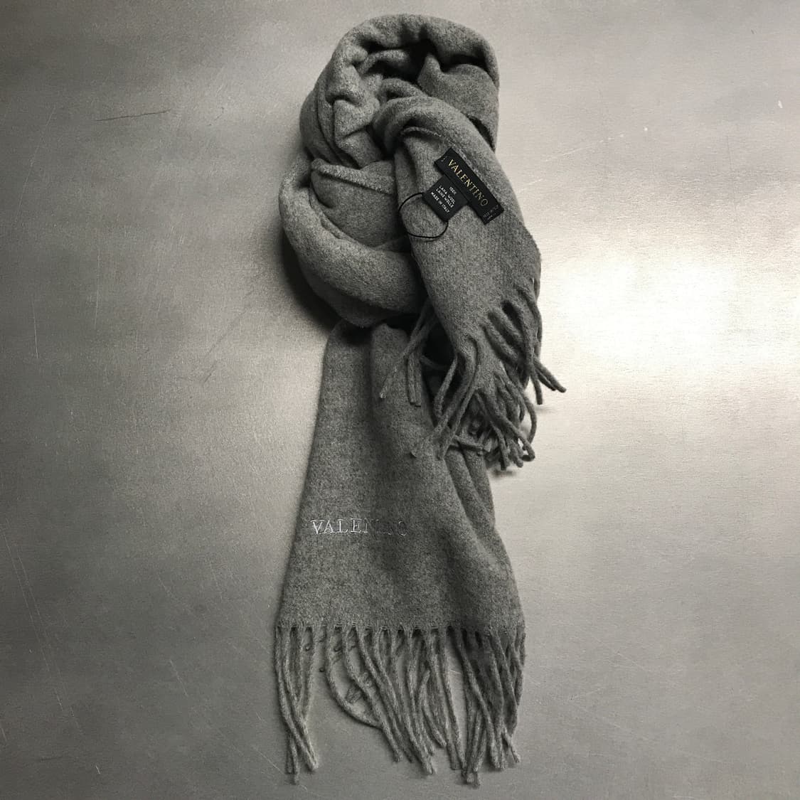 발렌티노 머플러 그레이  상품이미지1