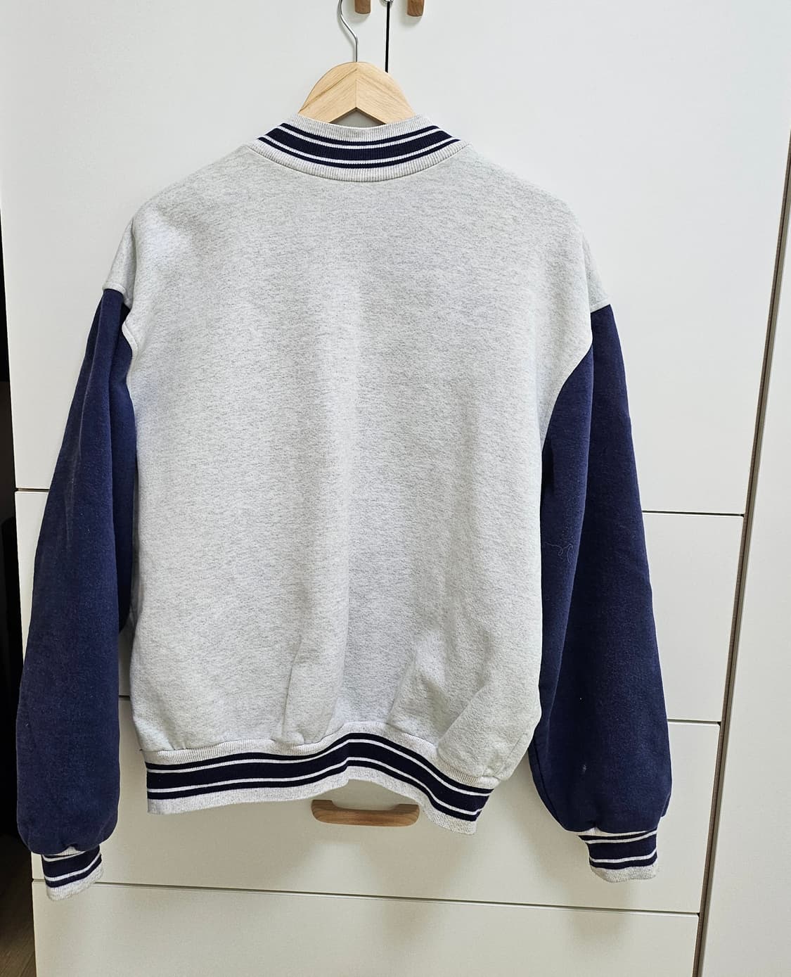 프룻오브더룸  스타디움점퍼 XL 상품이미지2