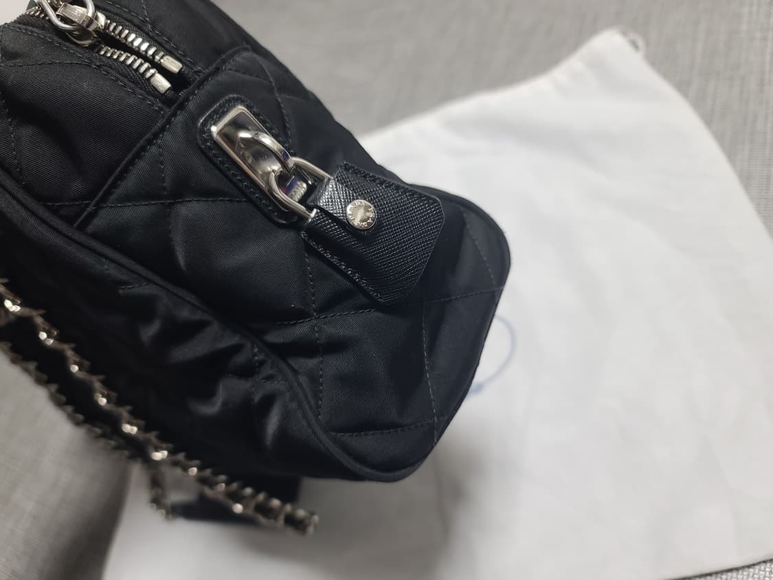 프라다 퀼팅 체인백 1bb903 숄더백 토트백 블랙 은장 상품이미지4