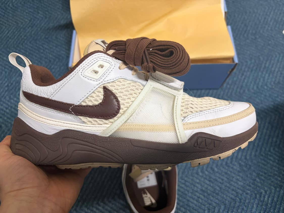 나이키 트래비스 스캇 줌 필드 잭슨 265 상품이미지4