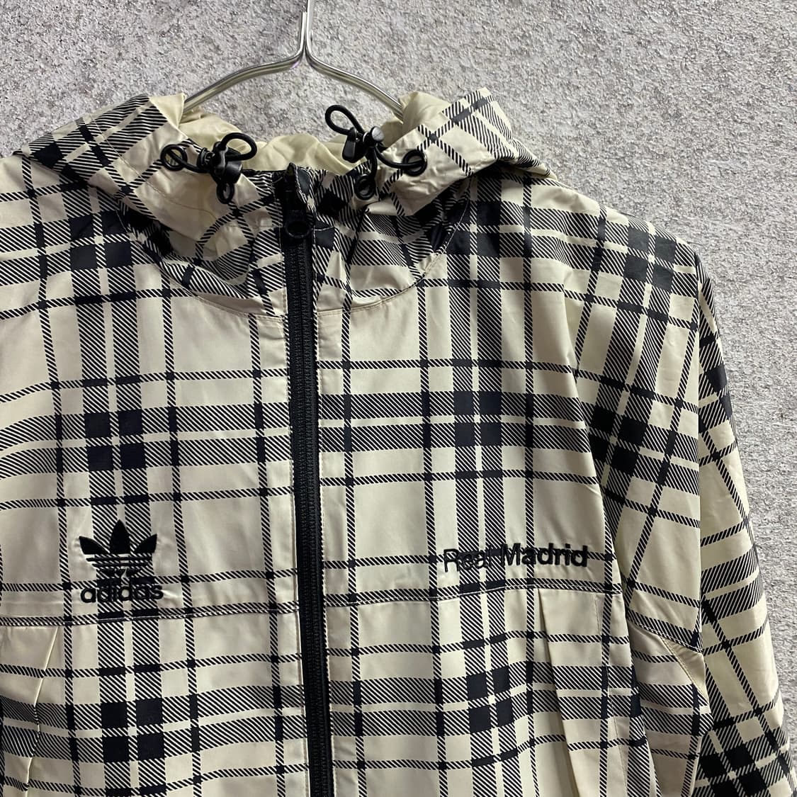 아디다스 레알 마드리드 체크패턴 바람막이 자켓 B4287  상품이미지3