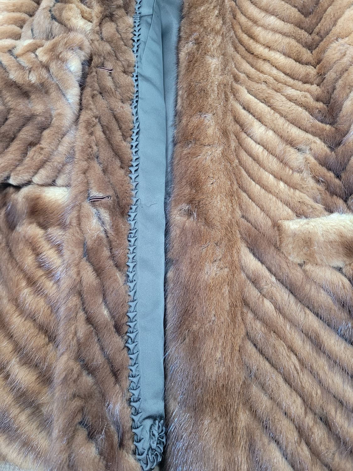 천연 밍크 하프 코트 / 여 FREE
 상품이미지7