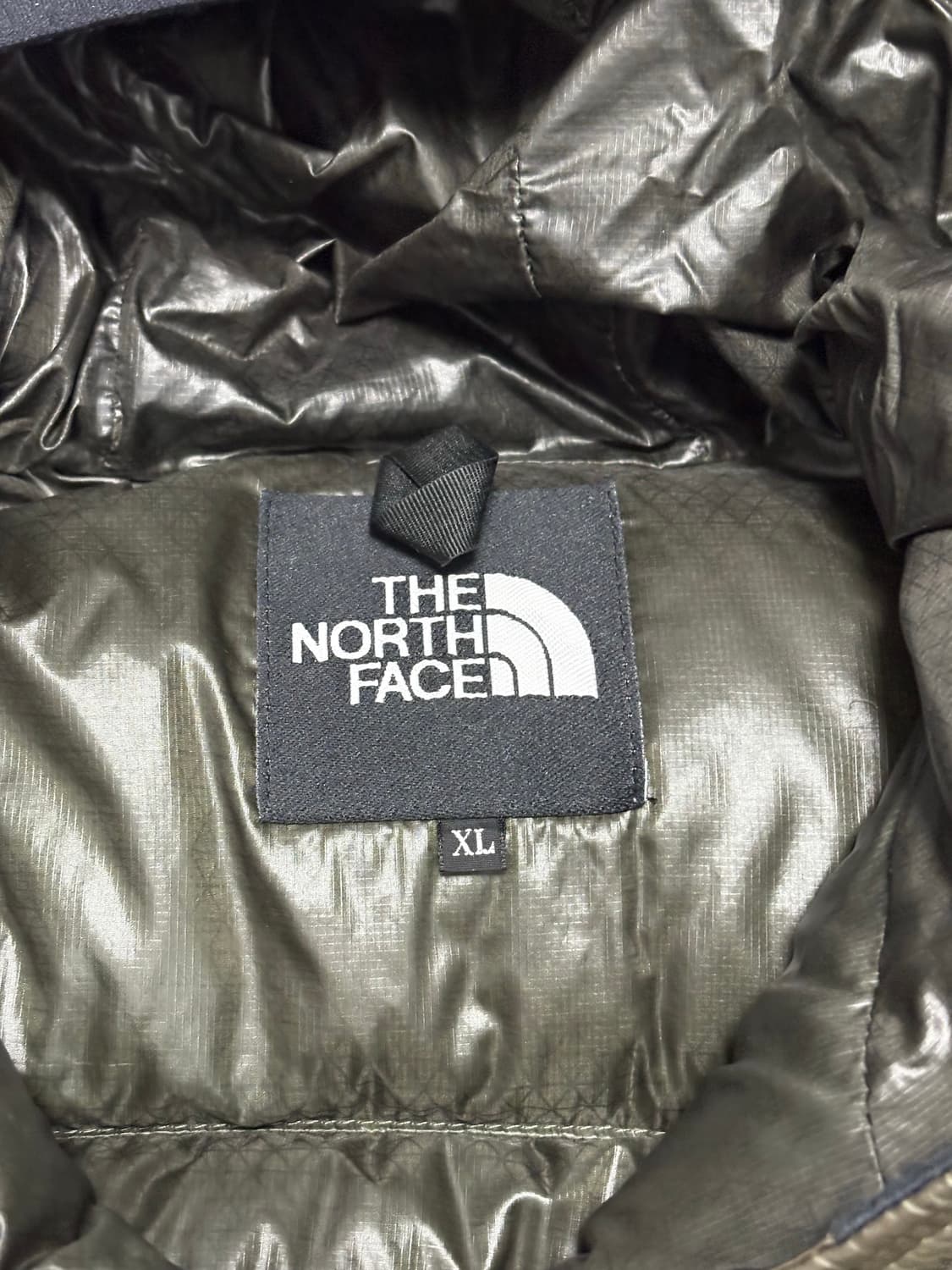 노스페이스 아콘카구아 경량 패딩 카키 상품이미지5