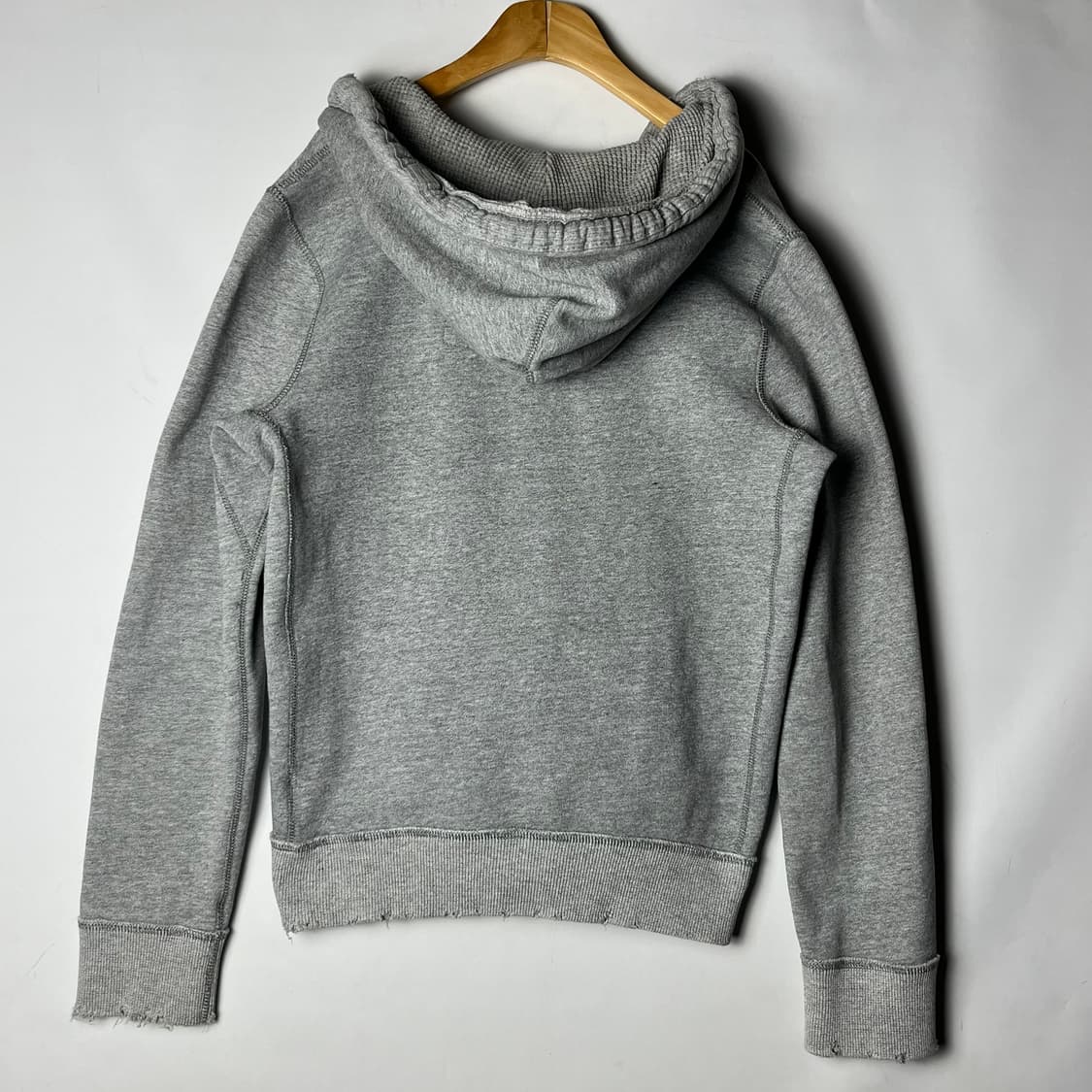 [A&F] 아버크롬비 레터링 자수 커팅디테일 후드집업 상품이미지2