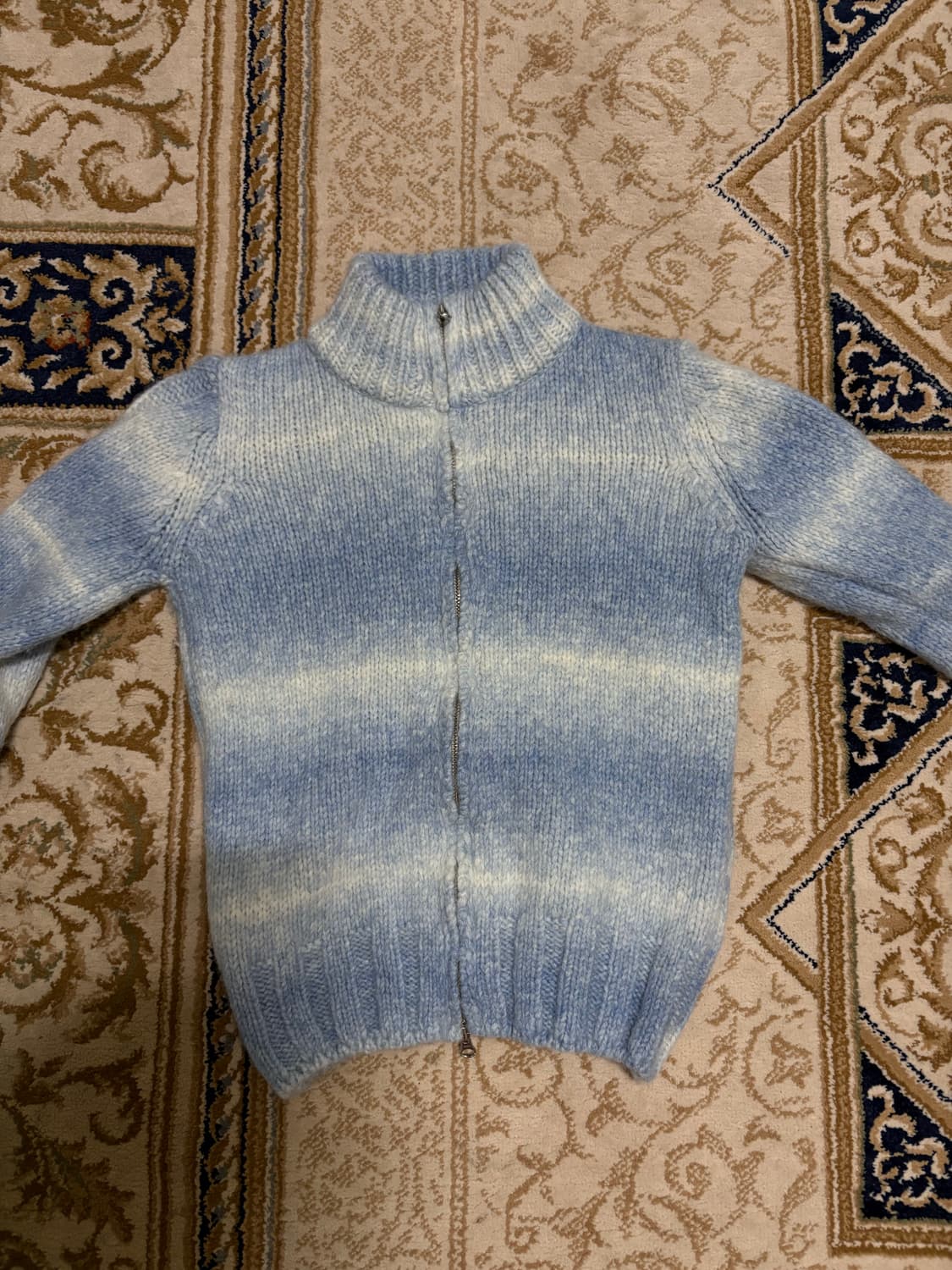 팔로마울 프라티벨로 그라디언트 오눅 니트집업  상품이미지7