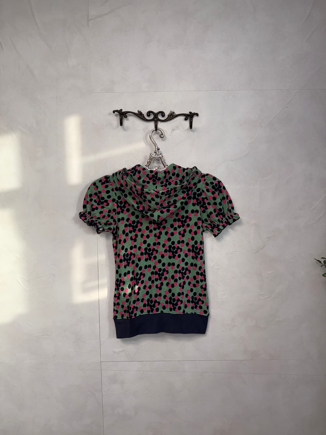 Mint pink dot velvet puff half 후드집업 상품이미지4