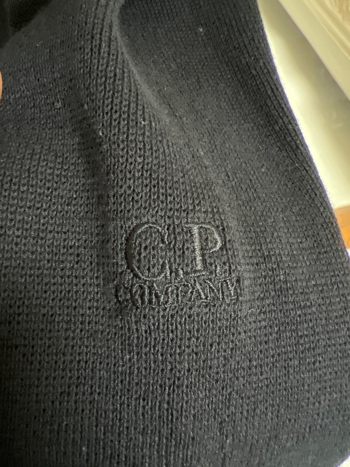 CP컴퍼니 고글후드집업니트 L 100 상품이미지8