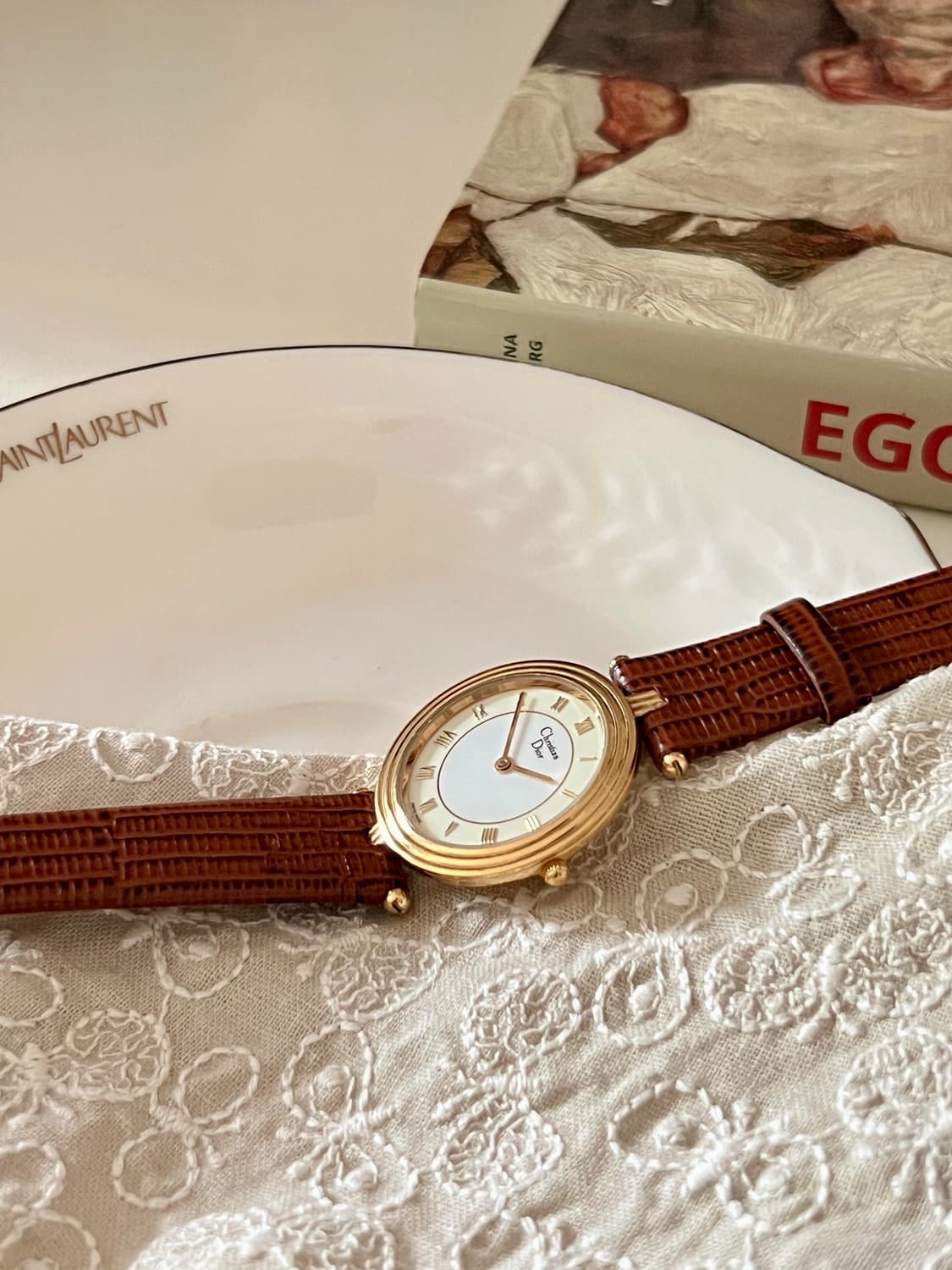 디올  골드 베젤 라운드 시계 / 정품감정 .케어 상품이미지7