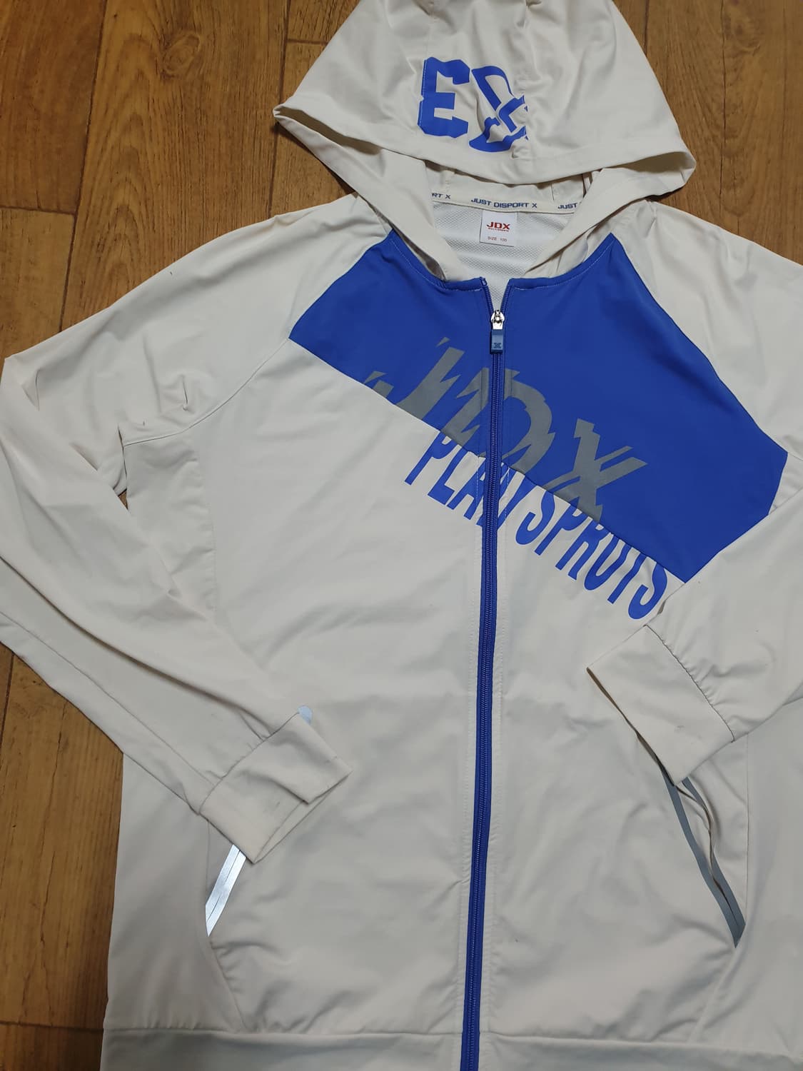 1078 JDX 골프 후드집업 105 사이즈입니다 상품이미지4