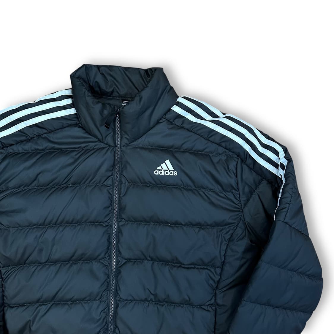 아디다스 경량 패딩 점퍼 상품이미지2